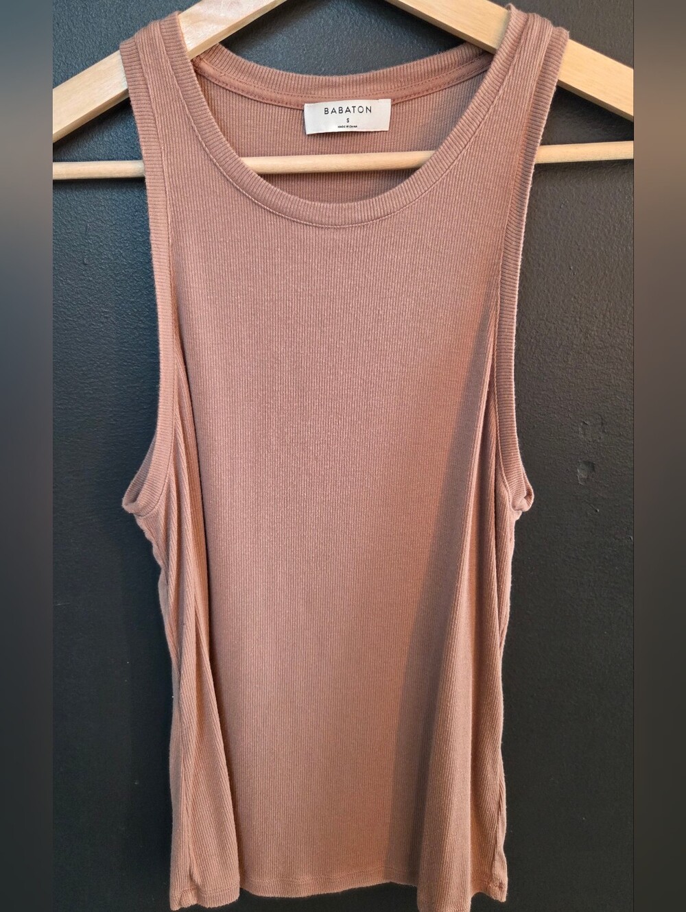 Babaton Mauve Ribbed Tank Top Size Small